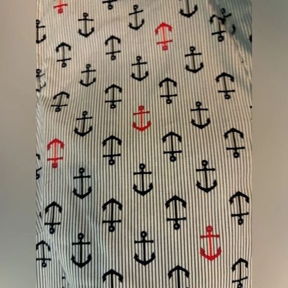 Cathy Petite women’s pinstriped sleeveless woven shirt with anchors size PL - Picture 2 of 5